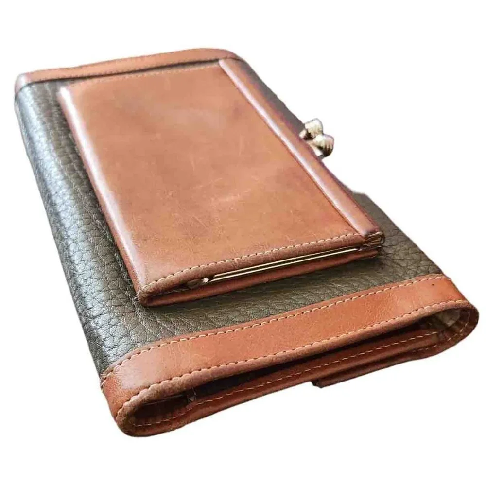 VTG Dooney & Bourke All Weather Leather Trifold Checkbook Wallet Clutch - Picture 4 of 13